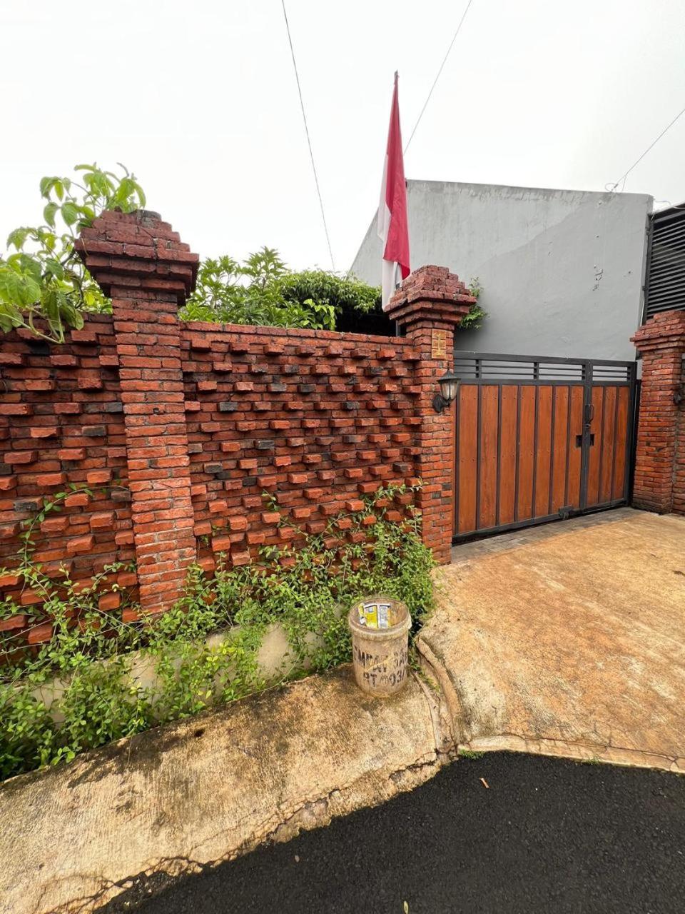 Wisma tamu Pendopo Nilam Den Erwin Bekasi
